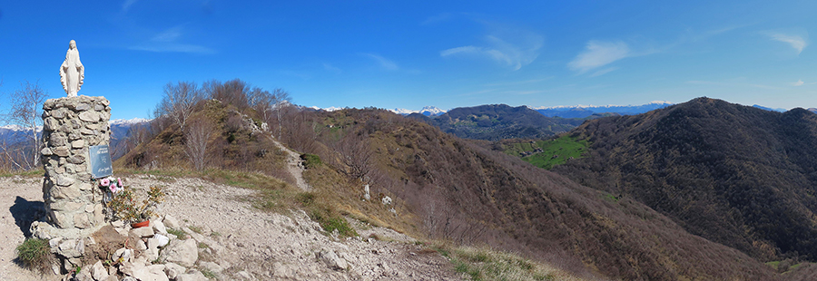 Dalla bella Madonnina del Monte Costone (1195 m)